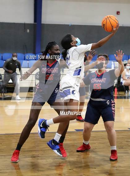Thumbnail 2 in Charlotte Christian vs. Covenant Day photogallery.