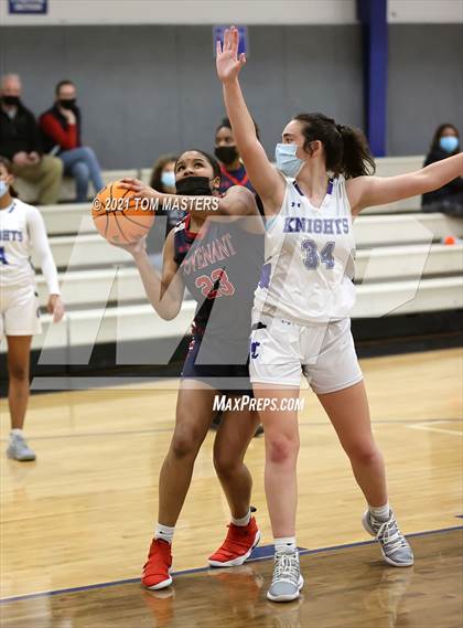 Thumbnail 2 in Charlotte Christian vs. Covenant Day photogallery.