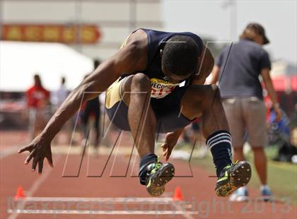 Thumbnail 3 in Arcadia Invitational (Triple Jump) photogallery.