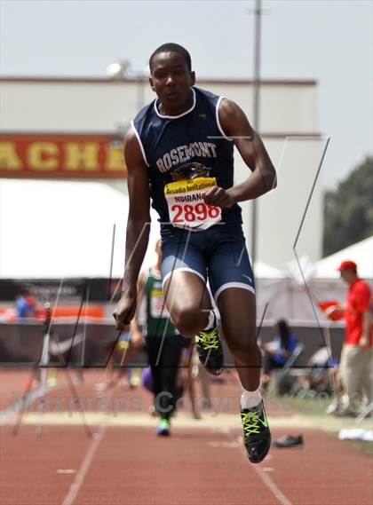 Thumbnail 3 in Arcadia Invitational (Triple Jump) photogallery.