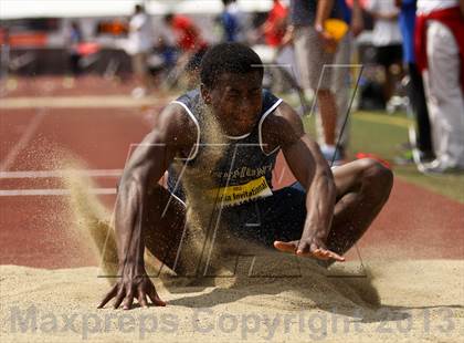 Thumbnail 3 in Arcadia Invitational (Triple Jump) photogallery.