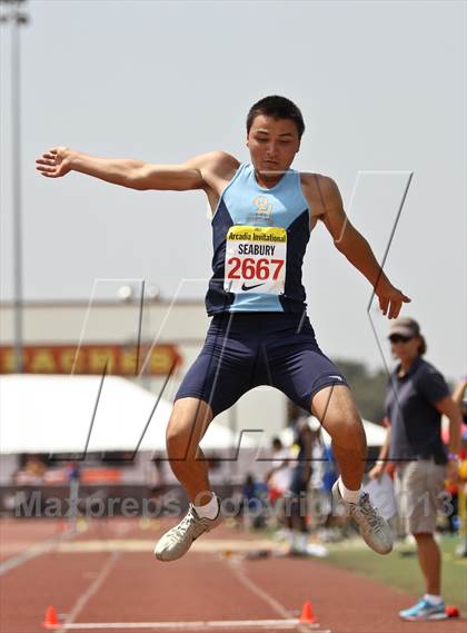 Thumbnail 2 in Arcadia Invitational (Triple Jump) photogallery.