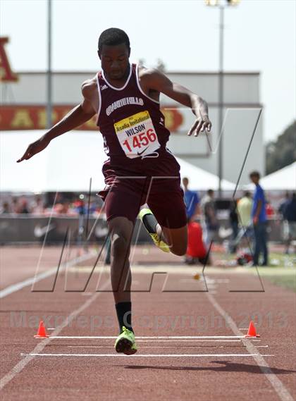 Thumbnail 3 in Arcadia Invitational (Triple Jump) photogallery.
