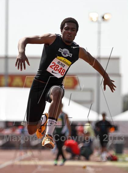Thumbnail 2 in Arcadia Invitational (Triple Jump) photogallery.