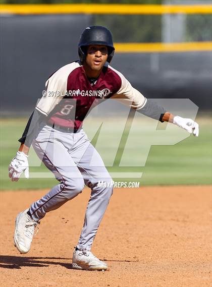 Thumbnail 2 in Oaks Christian @ Valencia (CIF SS Div 1 Wildcard Playoff) photogallery.