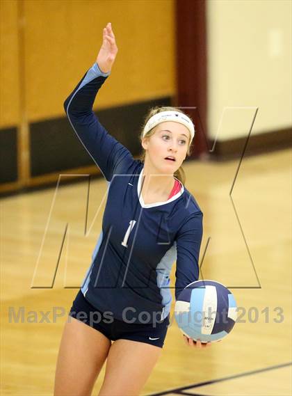 Thumbnail 2 in D'Evelyn @ Valor Christian photogallery.