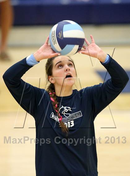 Thumbnail 3 in D'Evelyn @ Valor Christian photogallery.