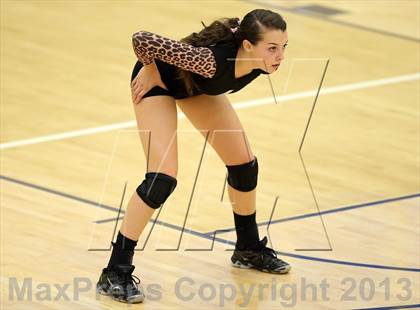Thumbnail 3 in D'Evelyn @ Valor Christian photogallery.
