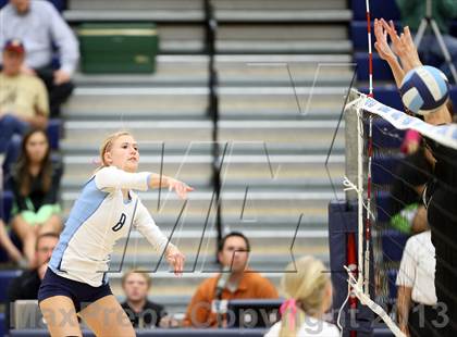 Thumbnail 1 in D'Evelyn @ Valor Christian photogallery.
