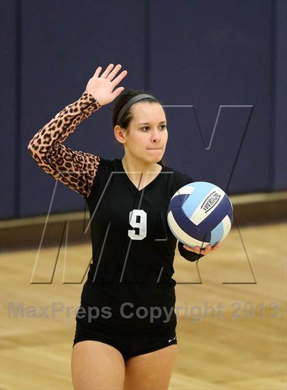 Thumbnail 1 in D'Evelyn @ Valor Christian photogallery.