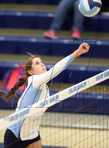 Thumbnail 3 in D'Evelyn @ Valor Christian photogallery.