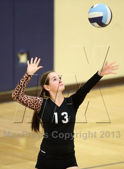 Thumbnail 3 in D'Evelyn @ Valor Christian photogallery.