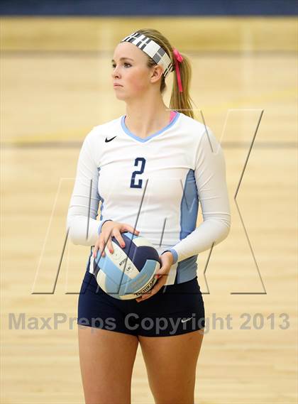 Thumbnail 3 in D'Evelyn @ Valor Christian photogallery.