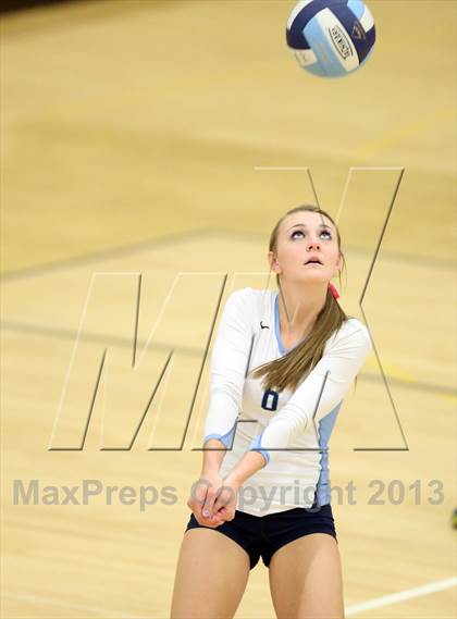 Thumbnail 2 in D'Evelyn @ Valor Christian photogallery.
