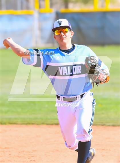 Thumbnail 2 in Valor Christian vs. Eaglecrest (Coach Bob Invitational)  photogallery.