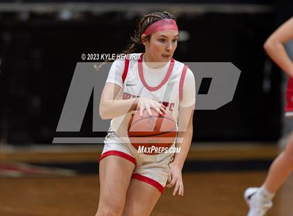 Thumbnail 2 in Dixie Greyhounds Vs Franklin Wildcats photogallery.