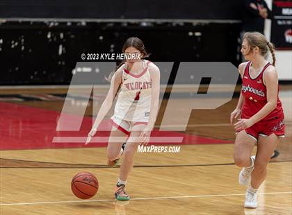 Thumbnail 2 in Dixie Greyhounds Vs Franklin Wildcats photogallery.