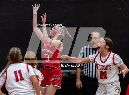 Thumbnail 1 in Dixie Greyhounds Vs Franklin Wildcats photogallery.