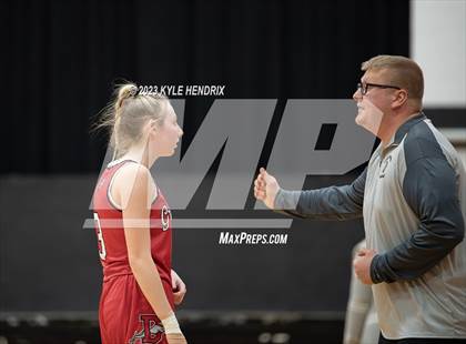 Thumbnail 2 in Dixie Greyhounds Vs Franklin Wildcats photogallery.