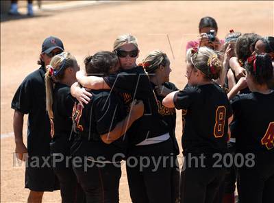Thumbnail 3 in Bishop Amat vs. Ocean View (CIF SS D4 Final) photogallery.