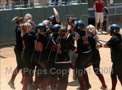 Thumbnail 1 in Bishop Amat vs. Ocean View (CIF SS D4 Final) photogallery.