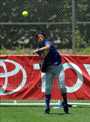 Thumbnail 2 in Bishop Amat vs. Ocean View (CIF SS D4 Final) photogallery.