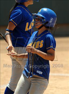 Thumbnail 2 in Bishop Amat vs. Ocean View (CIF SS D4 Final) photogallery.