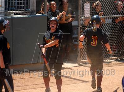 Thumbnail 3 in Bishop Amat vs. Ocean View (CIF SS D4 Final) photogallery.