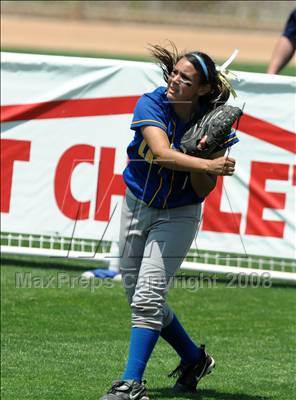 Thumbnail 2 in Bishop Amat vs. Ocean View (CIF SS D4 Final) photogallery.