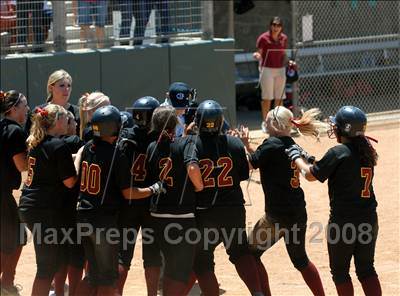 Thumbnail 2 in Bishop Amat vs. Ocean View (CIF SS D4 Final) photogallery.
