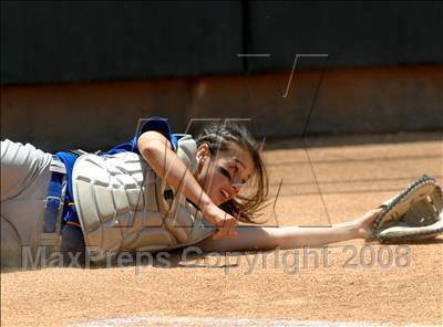 Thumbnail 3 in Bishop Amat vs. Ocean View (CIF SS D4 Final) photogallery.