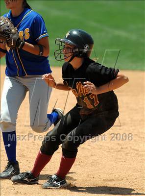 Thumbnail 2 in Bishop Amat vs. Ocean View (CIF SS D4 Final) photogallery.