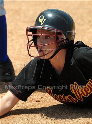 Thumbnail 1 in Bishop Amat vs. Ocean View (CIF SS D4 Final) photogallery.