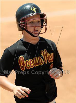 Thumbnail 3 in Bishop Amat vs. Ocean View (CIF SS D4 Final) photogallery.