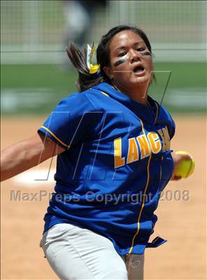 Thumbnail 2 in Bishop Amat vs. Ocean View (CIF SS D4 Final) photogallery.