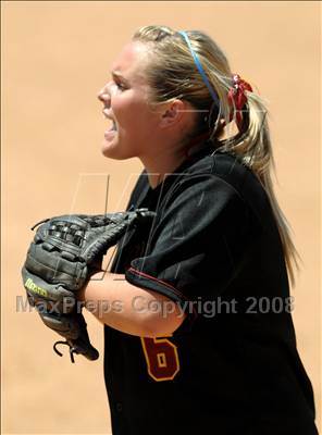 Thumbnail 3 in Bishop Amat vs. Ocean View (CIF SS D4 Final) photogallery.