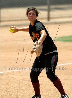 Thumbnail 2 in Bishop Amat vs. Ocean View (CIF SS D4 Final) photogallery.