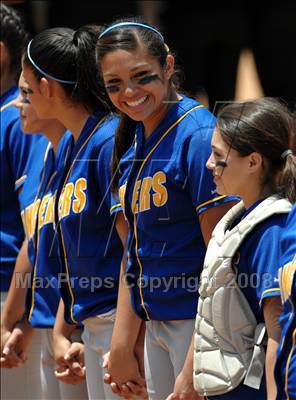 Thumbnail 3 in Bishop Amat vs. Ocean View (CIF SS D4 Final) photogallery.