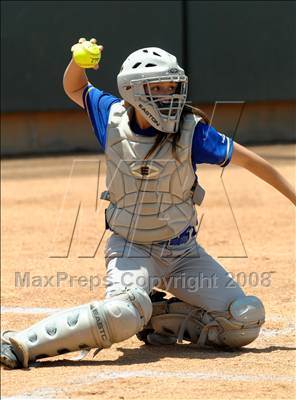 Thumbnail 3 in Bishop Amat vs. Ocean View (CIF SS D4 Final) photogallery.