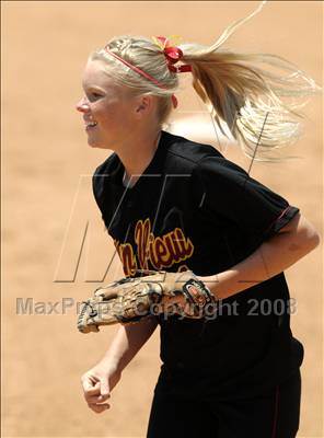 Thumbnail 3 in Bishop Amat vs. Ocean View (CIF SS D4 Final) photogallery.