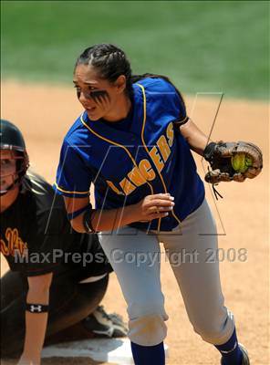 Thumbnail 2 in Bishop Amat vs. Ocean View (CIF SS D4 Final) photogallery.