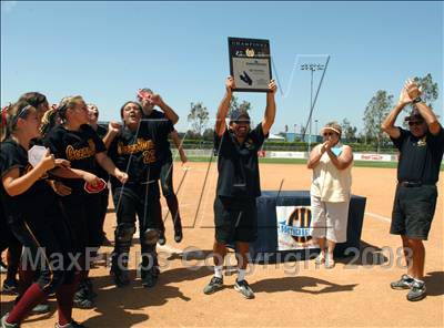 Thumbnail 1 in Bishop Amat vs. Ocean View (CIF SS D4 Final) photogallery.