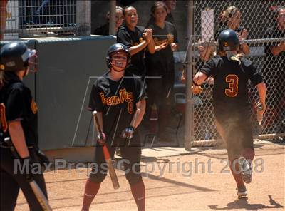 Thumbnail 2 in Bishop Amat vs. Ocean View (CIF SS D4 Final) photogallery.