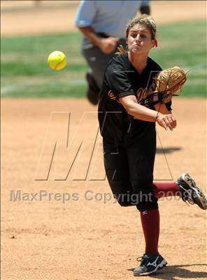 Thumbnail 3 in Bishop Amat vs. Ocean View (CIF SS D4 Final) photogallery.