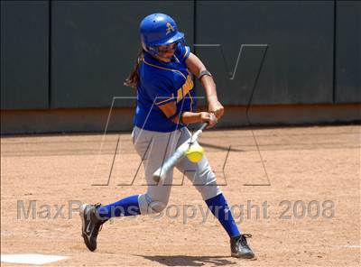 Thumbnail 2 in Bishop Amat vs. Ocean View (CIF SS D4 Final) photogallery.