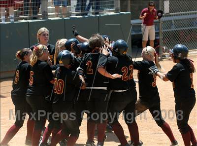 Thumbnail 3 in Bishop Amat vs. Ocean View (CIF SS D4 Final) photogallery.