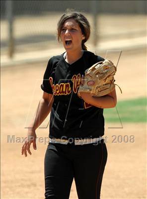 Thumbnail 3 in Bishop Amat vs. Ocean View (CIF SS D4 Final) photogallery.
