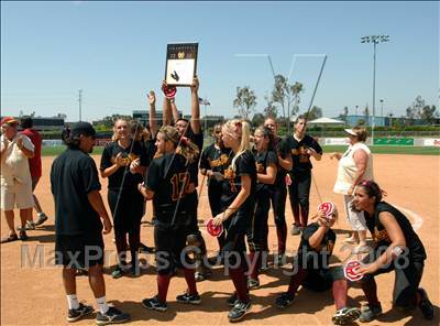 Thumbnail 3 in Bishop Amat vs. Ocean View (CIF SS D4 Final) photogallery.