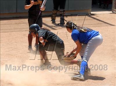 Thumbnail 3 in Bishop Amat vs. Ocean View (CIF SS D4 Final) photogallery.