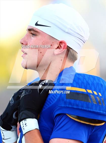 Thumbnail 3 in FR: Red Mountain @ O'Conner photogallery.